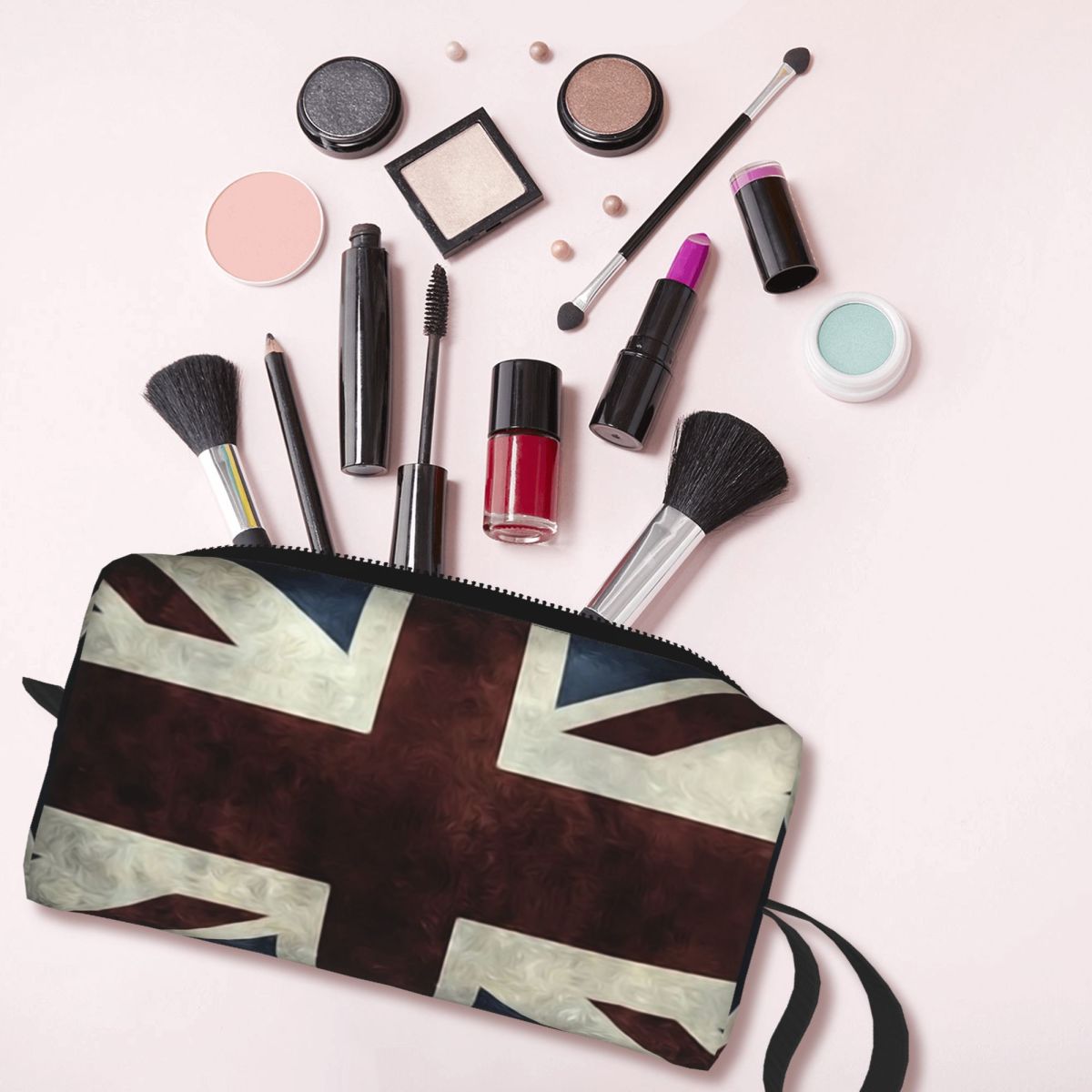 Sac de maquillage avec drapeau - Beauty Makeup Uk avis et prix