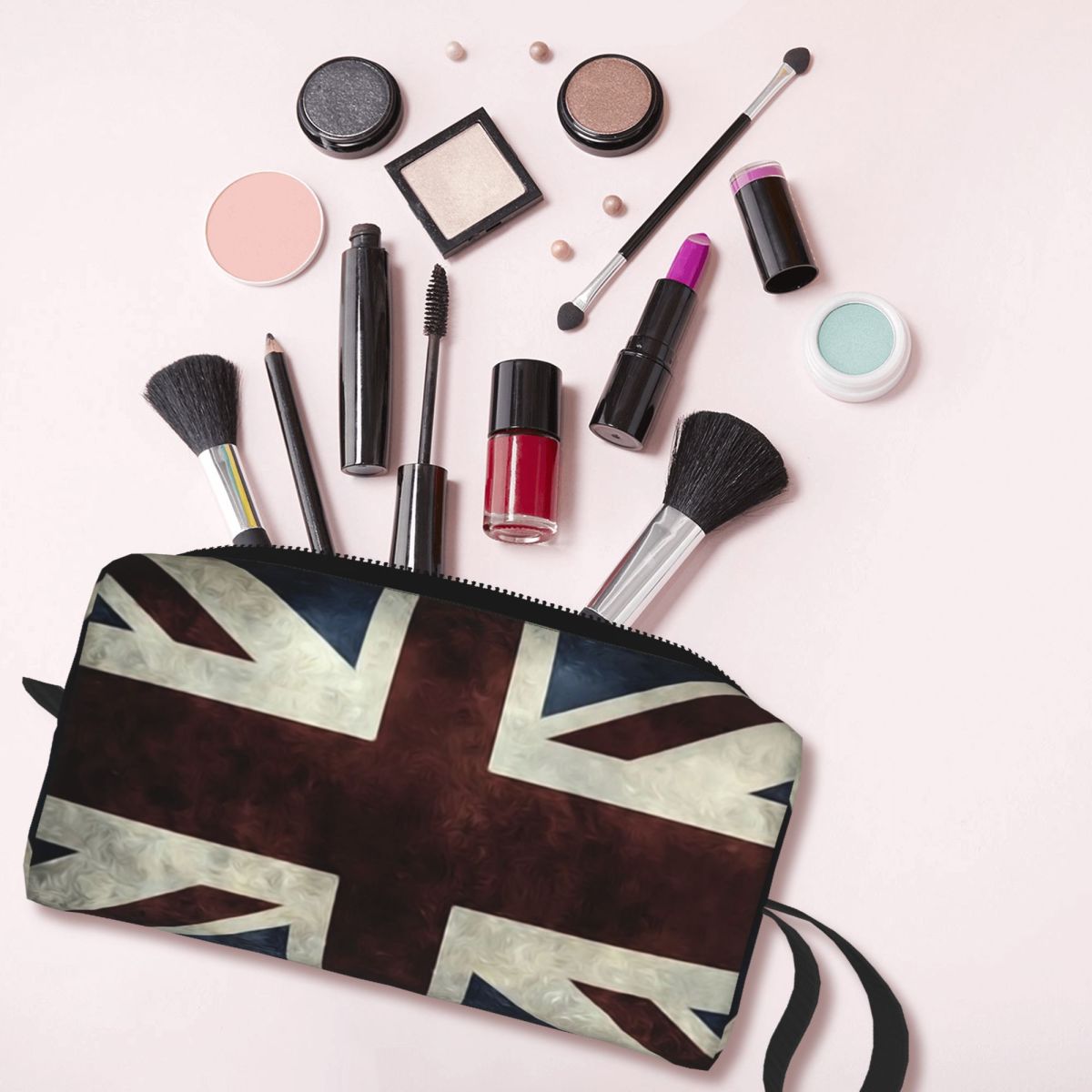 Sac de maquillage avec drapeau - Beauty Makeup Uk avis et prix