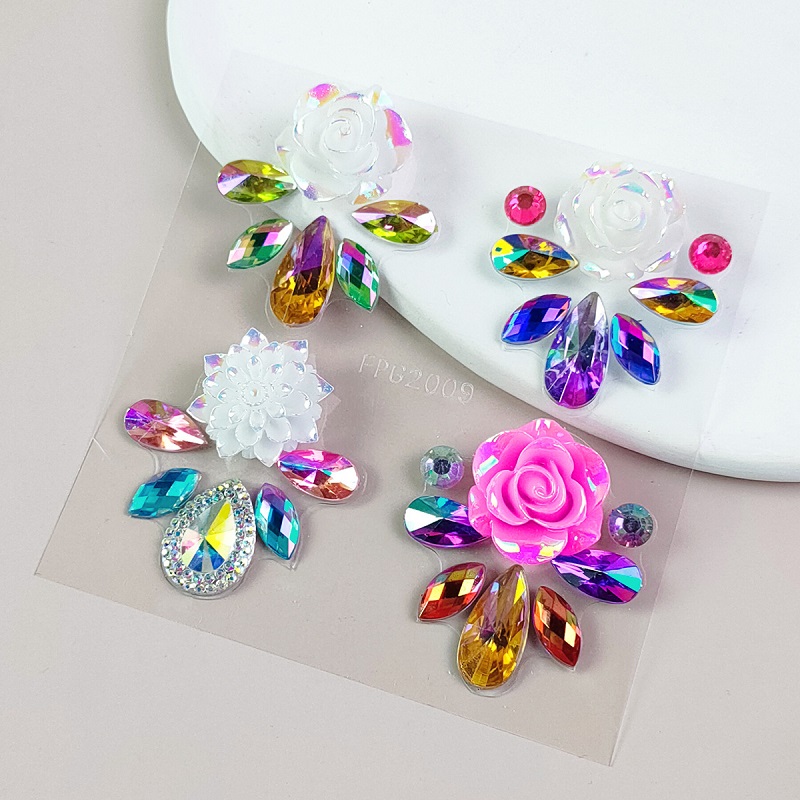 Nouveaux strass 3D pour le vis - Beauty Gems Makeup avis et prix